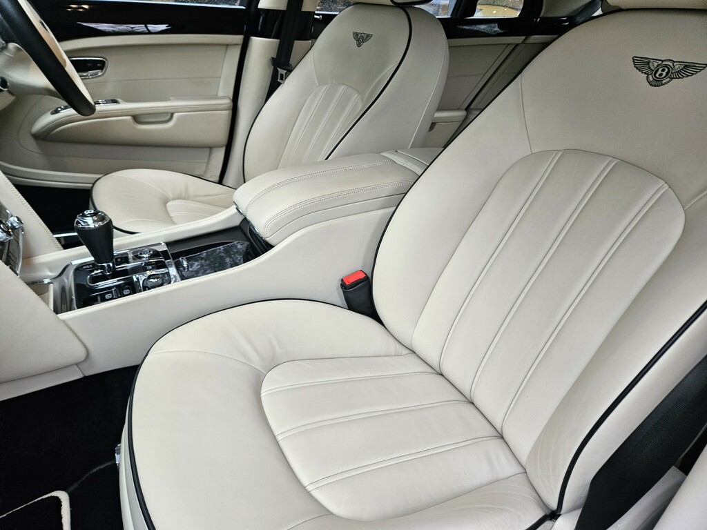 Bentley Mulsanne V8  #30