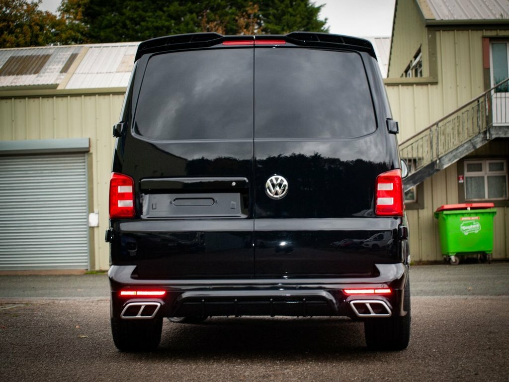 Volkswagen Transporter 2L Trendline GD18HBE Black #3