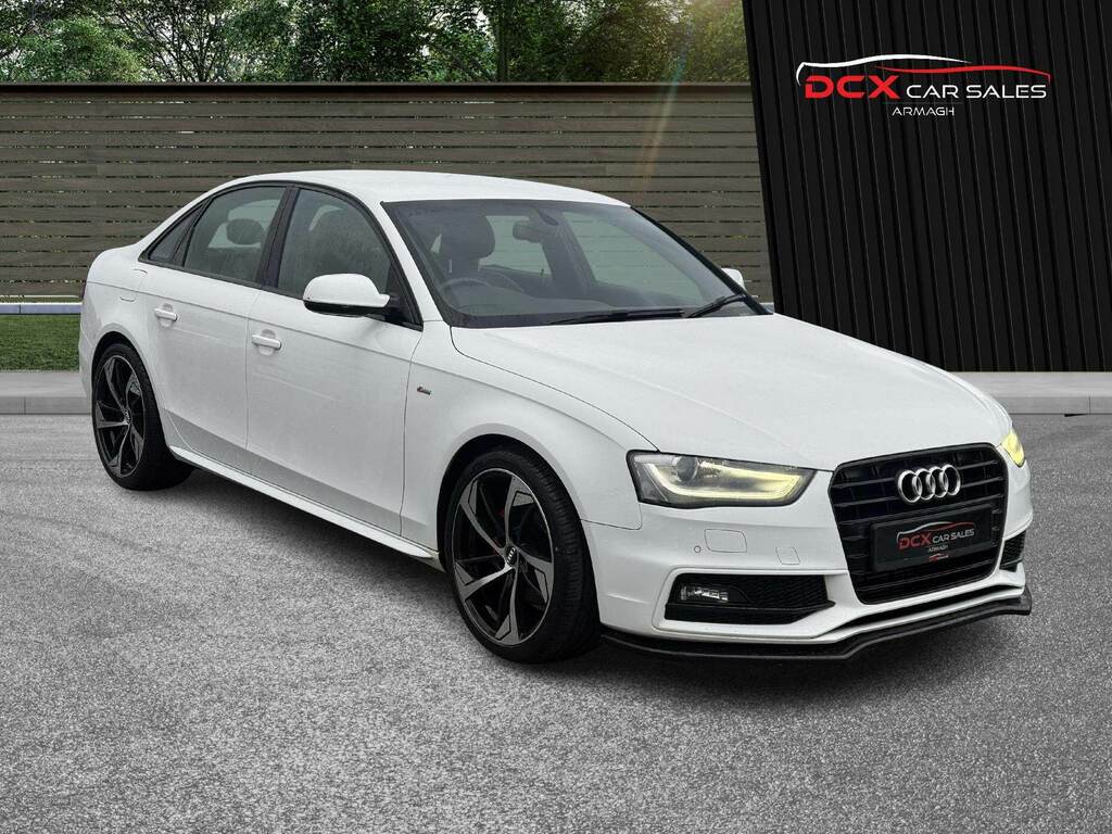 Audi A4 2.0 Tdi 150 Black Edition Multitronic White
