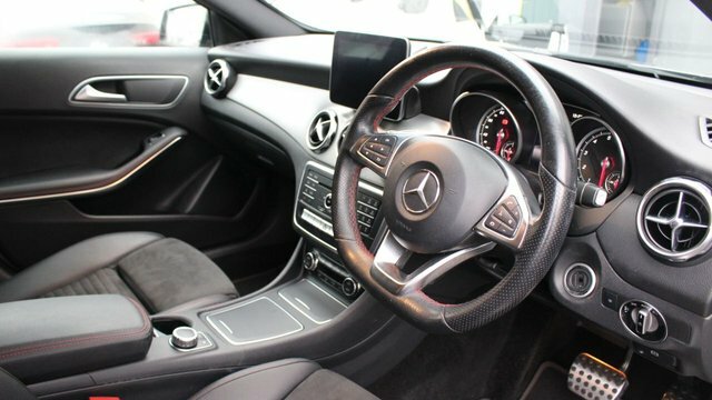 Mercedes-Benz GLA Class Gla180 Amg Line Edition WF69UNW Grey #6
