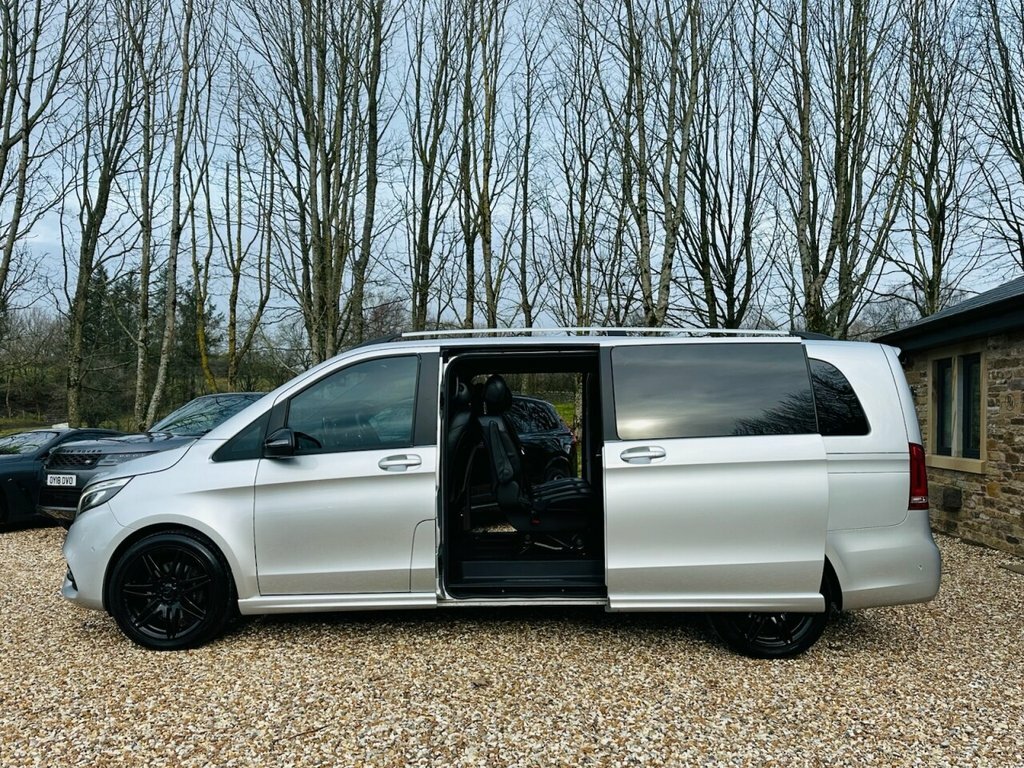 Mercedes-Benz V Class 2L Amg Line Silver #5