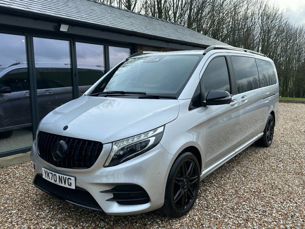 Mercedes-Benz V Class 2L Amg Line Silver #2