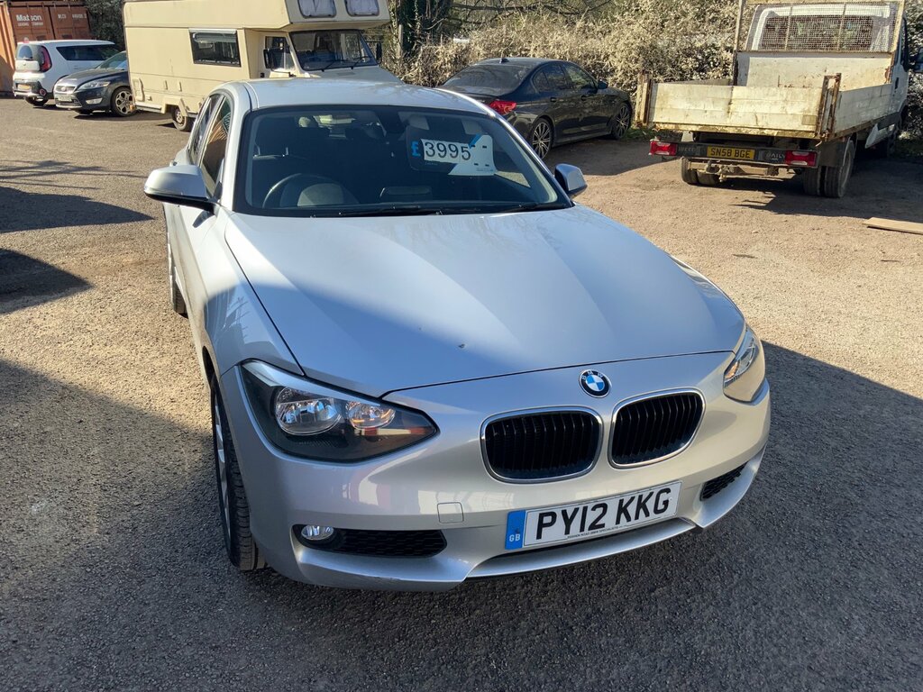 BMW 1 Series 118I Se 5-Door PY12KKG Silver #3