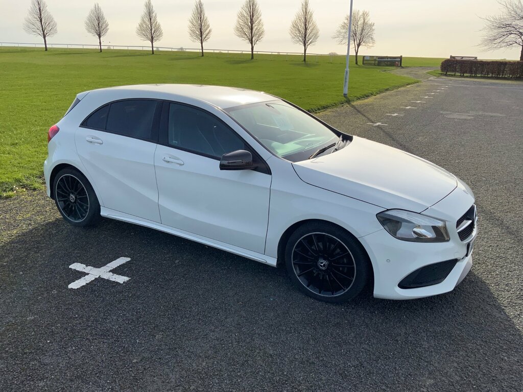 Mercedes-Benz A Class 1.5 A180d Amg Line Executive Hatchback Diese KO18KXF White #3