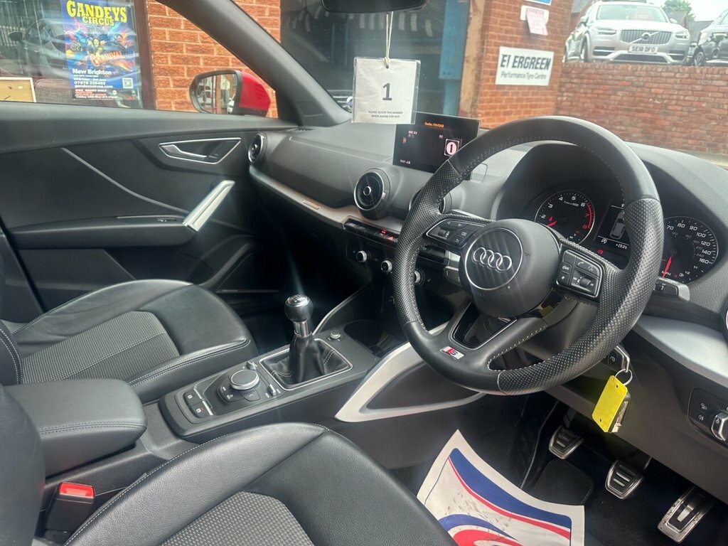 Audi Q2 1L S Line FG70YGP Red #4