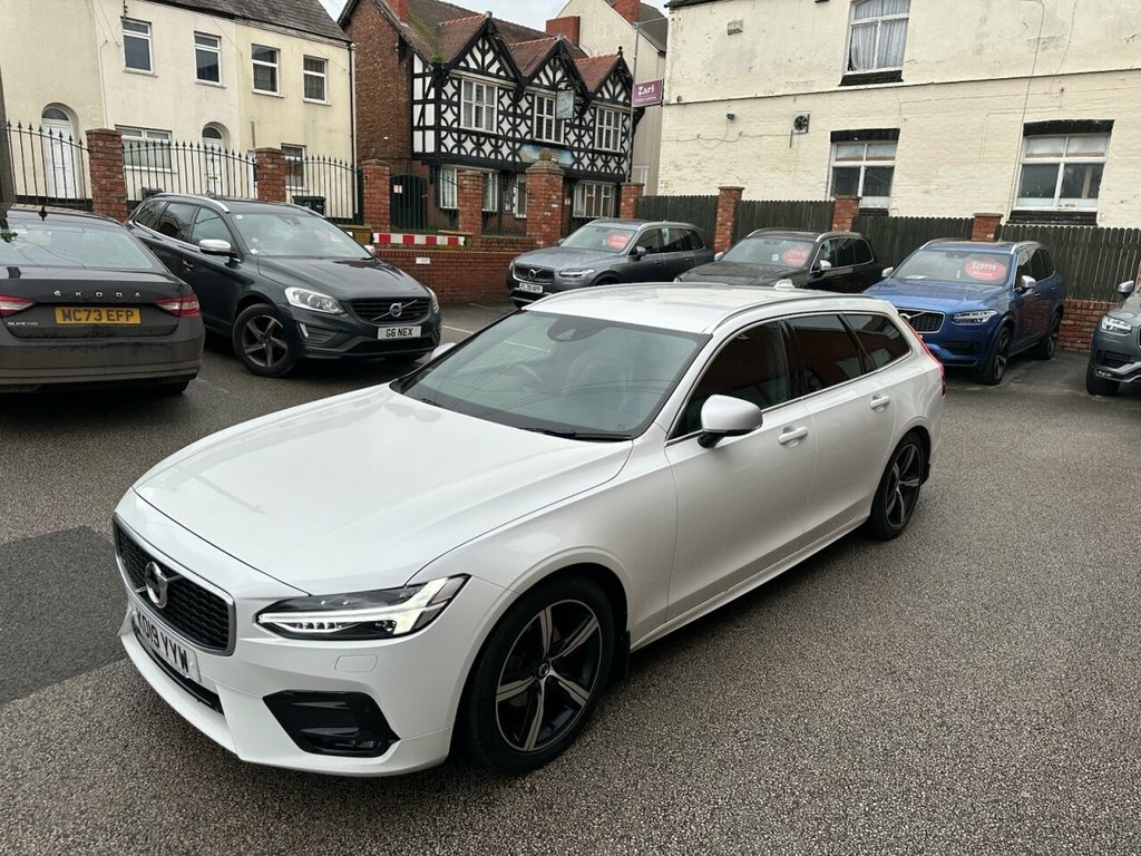 Volvo V90 2L R-design White
