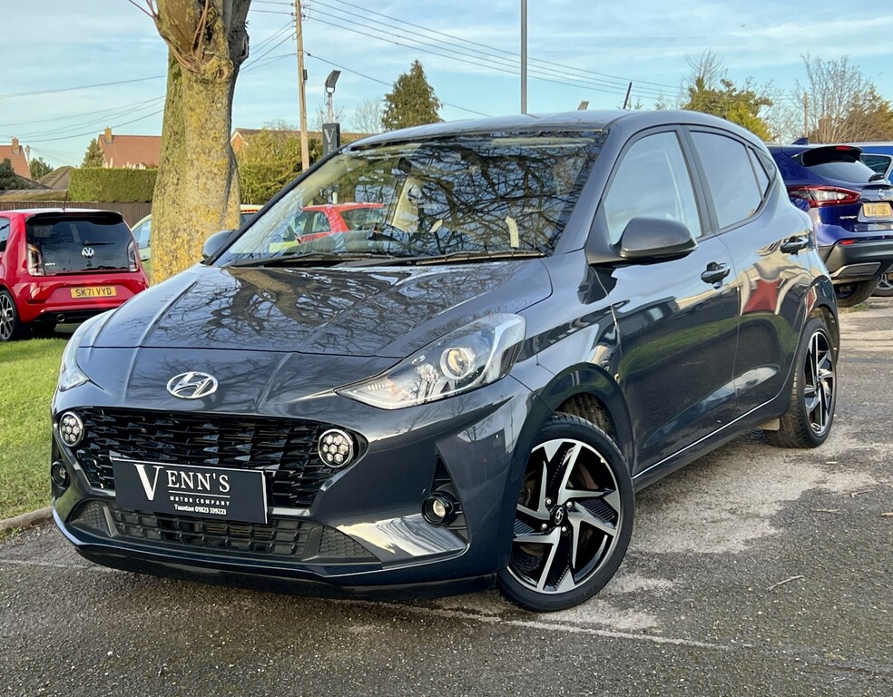 Hyundai I10 Hatchback 1.2 I10 Premium 202222 RO22XYV Grey #3
