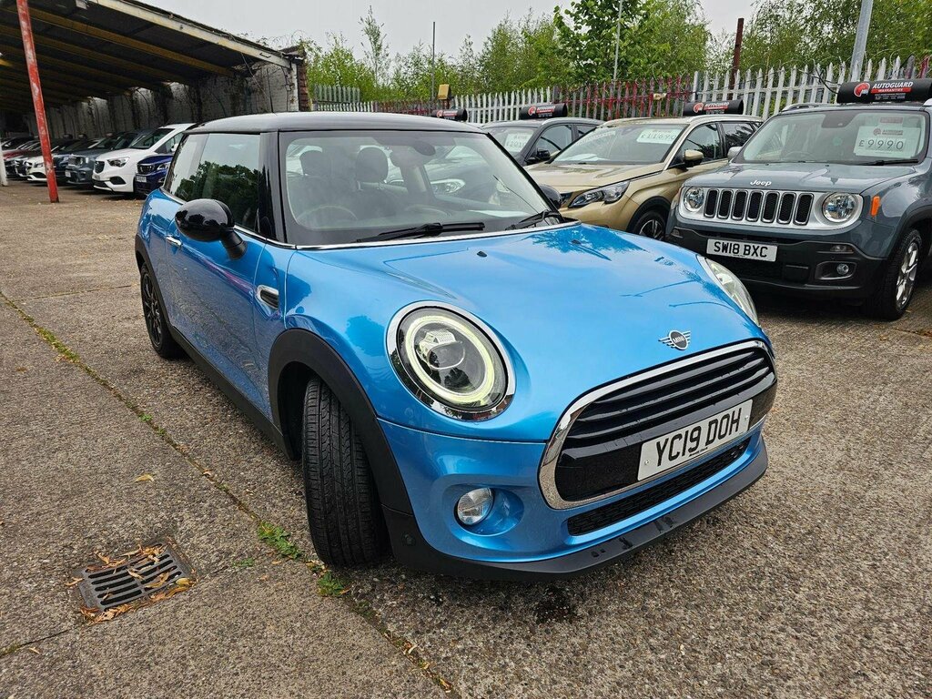 Mini Hatch 1.5 Cooper Classic Euro 6 Ss YC19DOH Blue #2