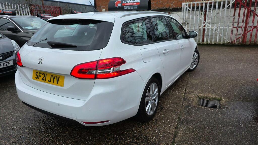 Peugeot 308 SW 1.5 Bluehdi Active Euro 6 Ss SF21JYV White #3