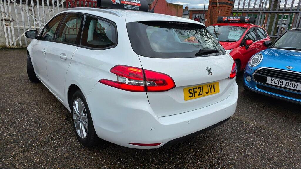 Peugeot 308 SW 1.5 Bluehdi Active Euro 6 Ss SF21JYV White #4