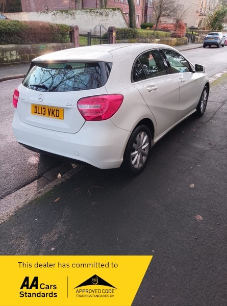 Mercedes-Benz A Class A180 Cdi Blueefficiency Se DL13VKD White #2