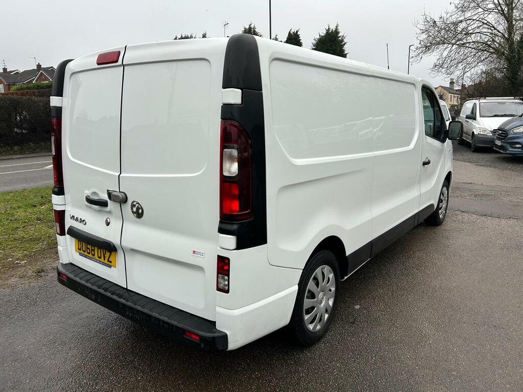 Vauxhall Vivaro 1.6 Cdti 2900 Sportive L2 H1 Euro 6 201868 DU68OVZ White #4