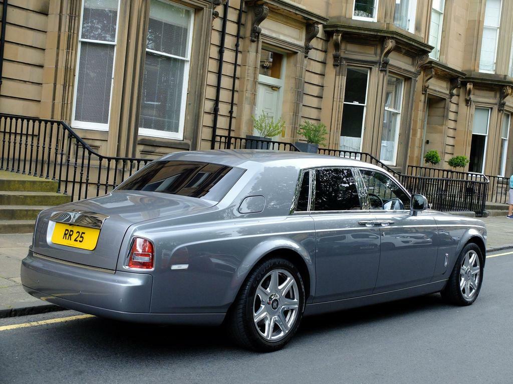 Rolls-Royce Phantom 6.7 V12 Euro 6 Silver #6