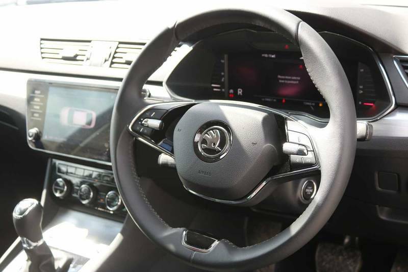 Skoda Superb 2.0Tdi 150Ps Se Technology Dsg - 2024 73 FH73YDV White #6