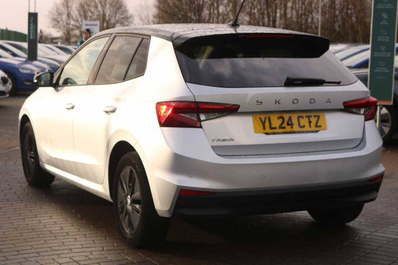 Skoda Fabia 1.0 Mpi 80 Colour Edition - 2024 24 YL24CTZ Silver #3