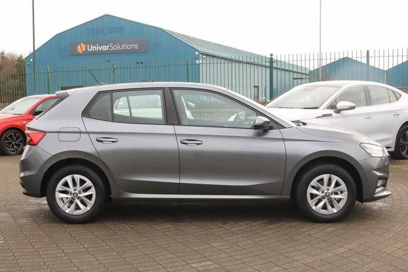 Skoda Fabia 1.0 Mpi 80 Se Edition - 2026 Grey #4