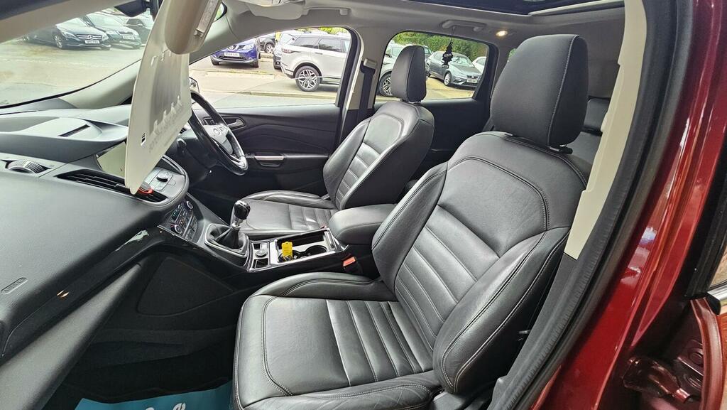 Ford Kuga 1.5 T Ecoboost St-line X 201767 WO67LFU Red #5