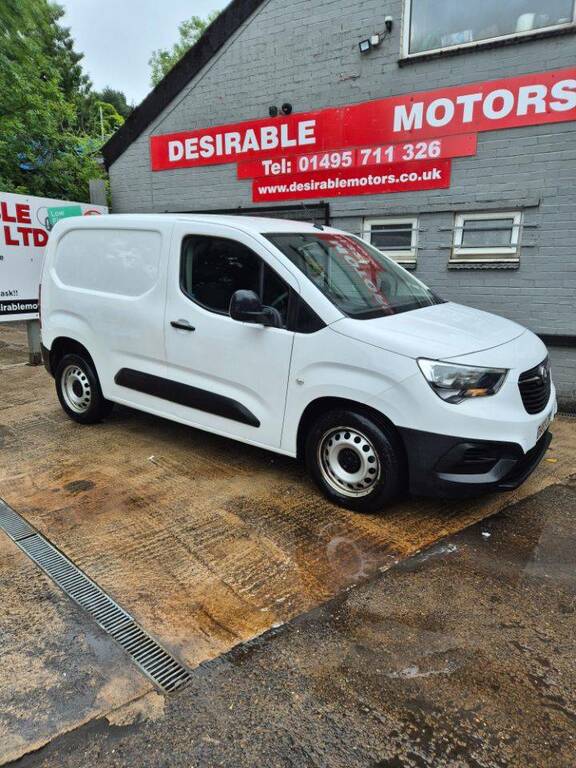Vauxhall Combo 2300 1.6 Turbo D 100Ps H1 Edition Van - 2019 69 White