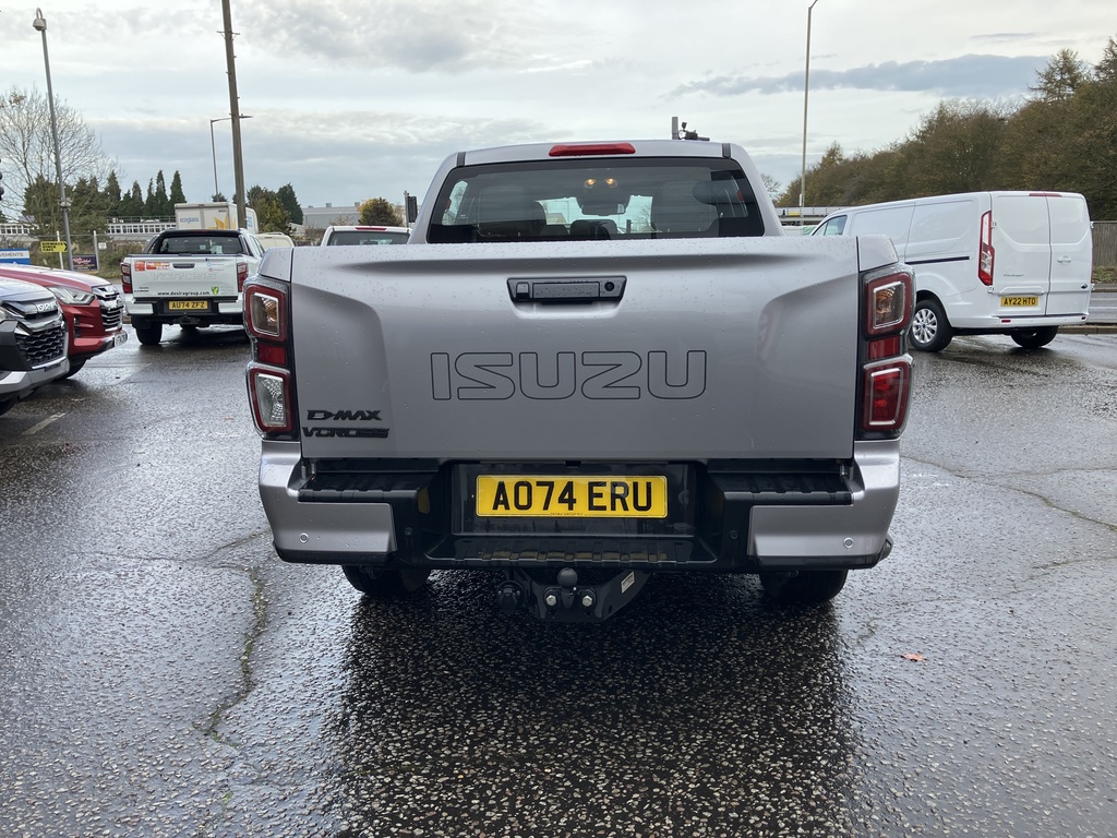 Isuzu D-Max 1.9 V-cross Double Cab 4X4 AO74ERU Silver #3