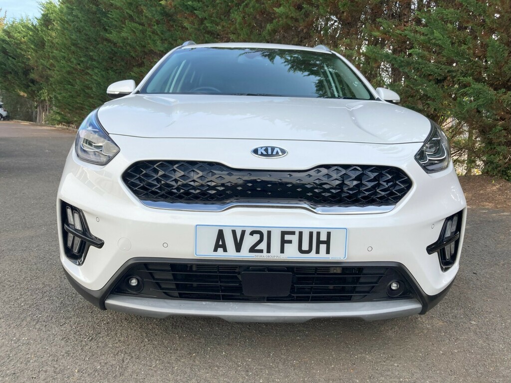 Kia Niro 1.6 Gdi Hybrid 4 Dct Estate AV21FUH White #2