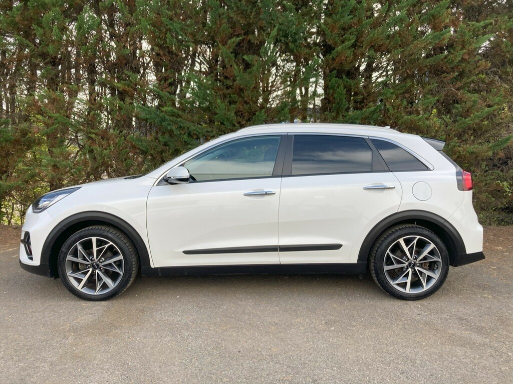 Kia Niro 1.6 Gdi Hybrid 4 Dct Estate AV21FUH White #4