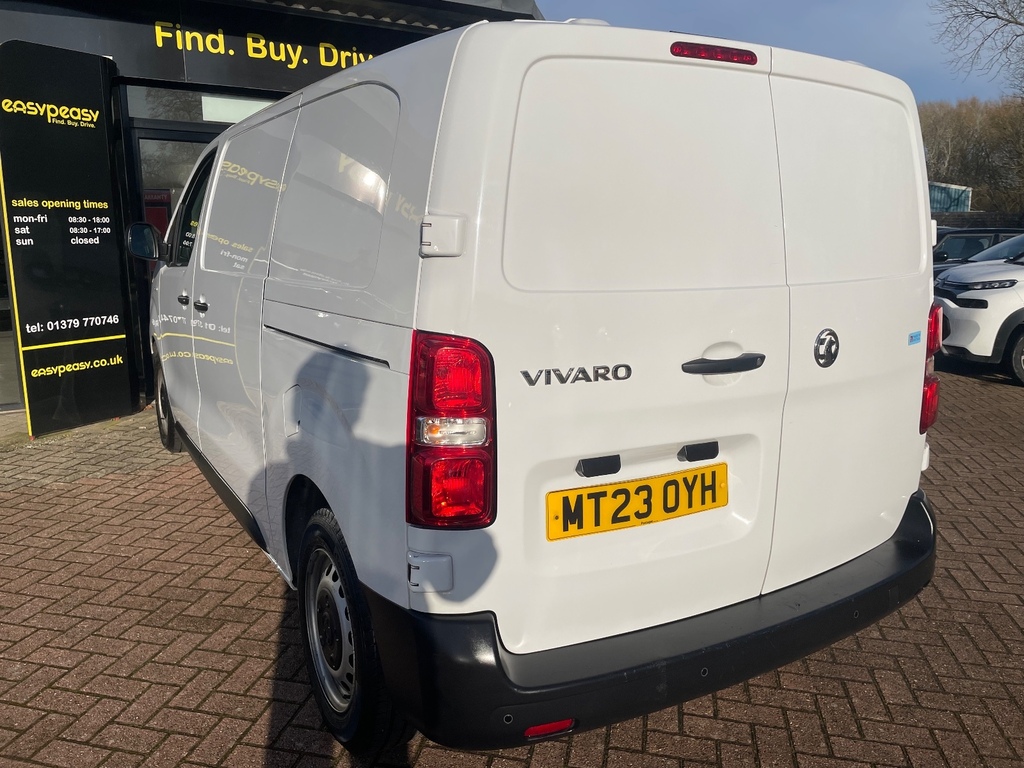 Vauxhall Vivaro 2700 1.5D 120Ps Prime H1 Van MT23OYH White #4
