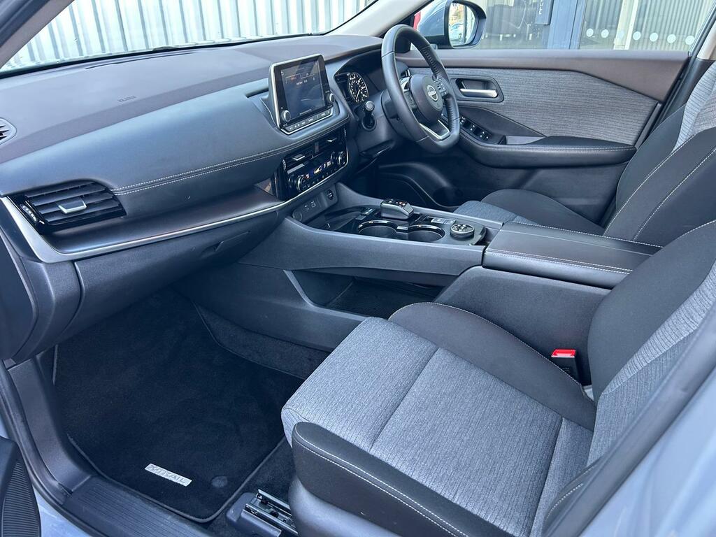 Nissan X-Trail 1.5 E-power E-4orce 213 Acenta Prem 7 St LG24MLK Grey #6