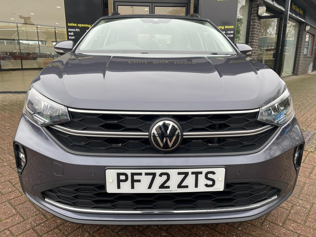 Volkswagen Taigo 1.0 Tsi Life PF72ZTS Grey #2