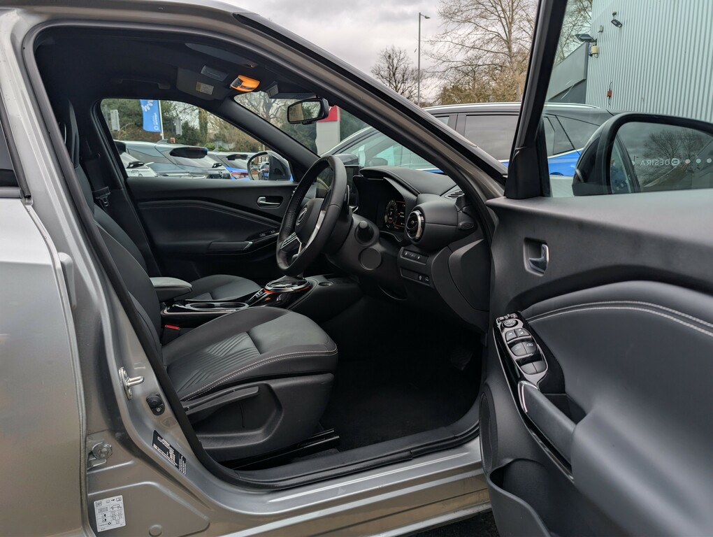 Nissan Juke 1.0 Dig-t Tekna Dct AO75BWM Silver #3