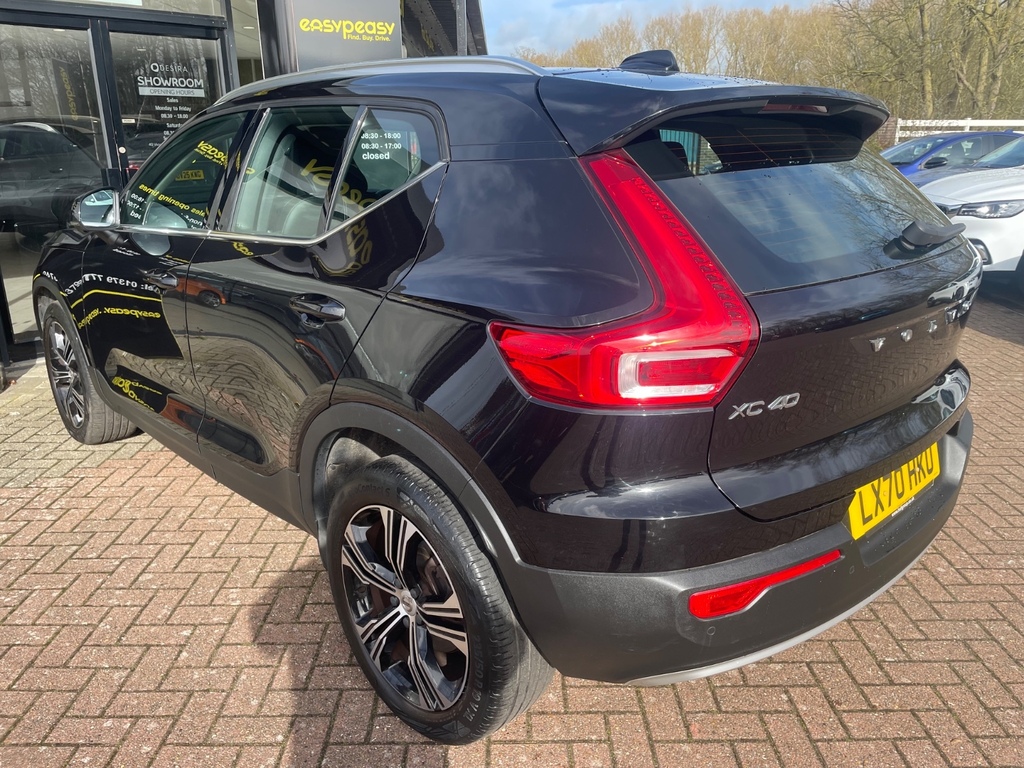Volvo XC40 2.0 B4p Inscription Pro Estate LX70HKU Black #6
