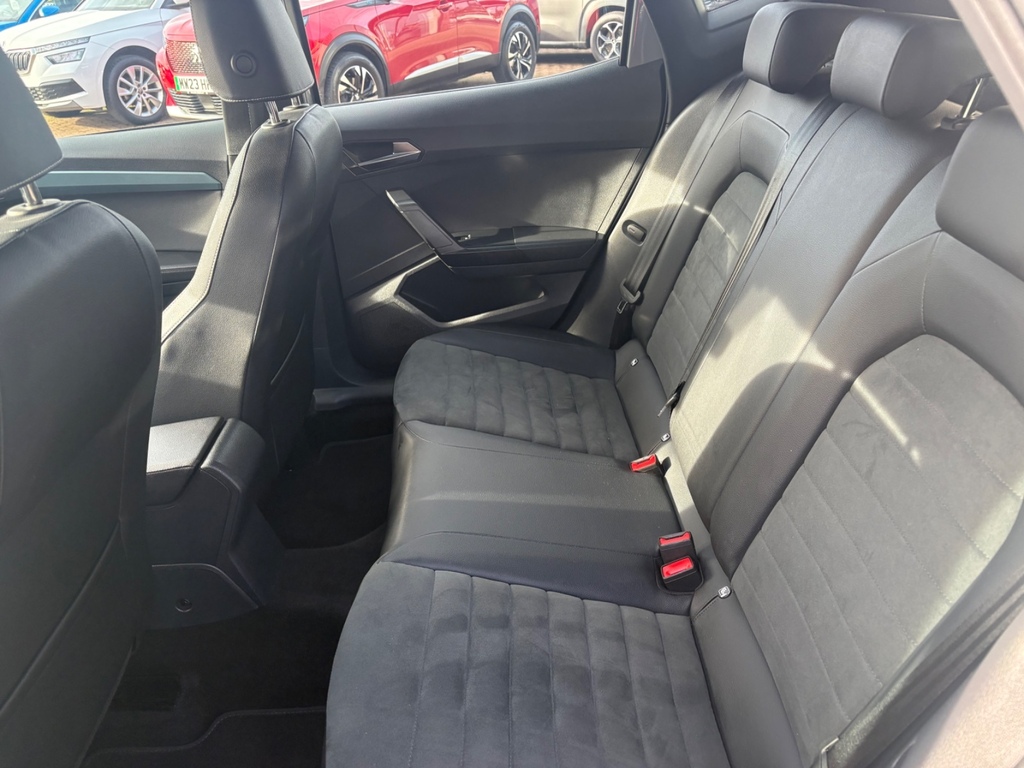 Seat Arona 1.0 Tsi 110 Xperience Lux Dsg ET73XGX Silver #5