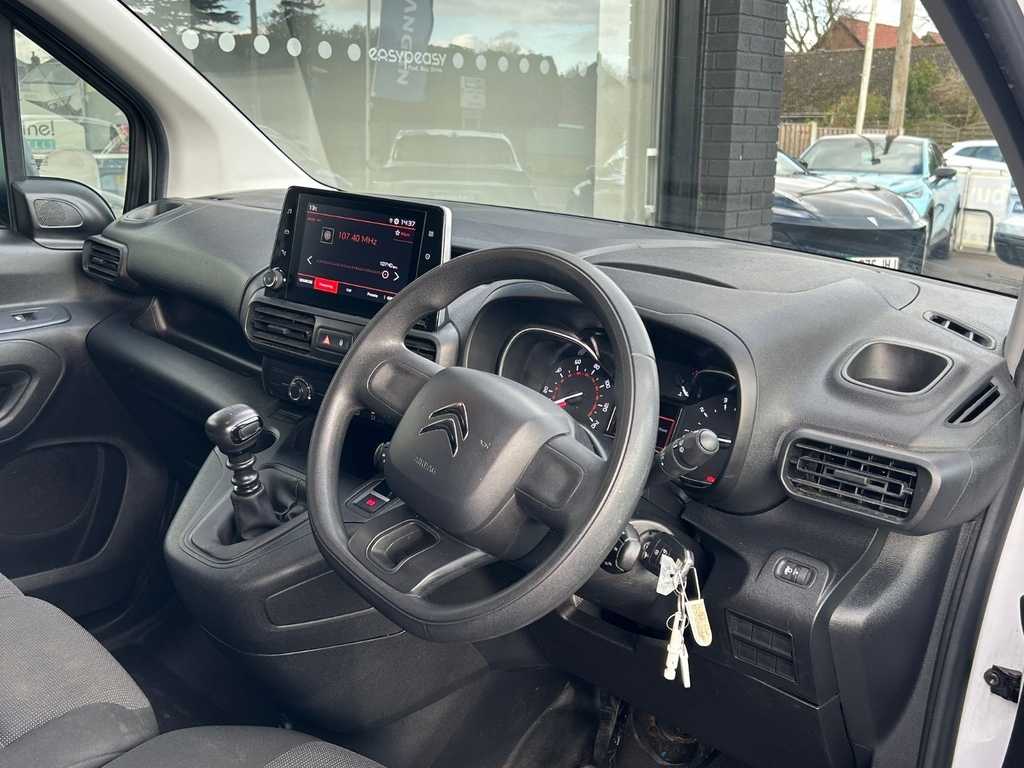 Citroen Berlingo 1.5 Bluehdi 1000Kg Enterprise Ed 100Ps 6 Speed Ss YF23OLN White #2