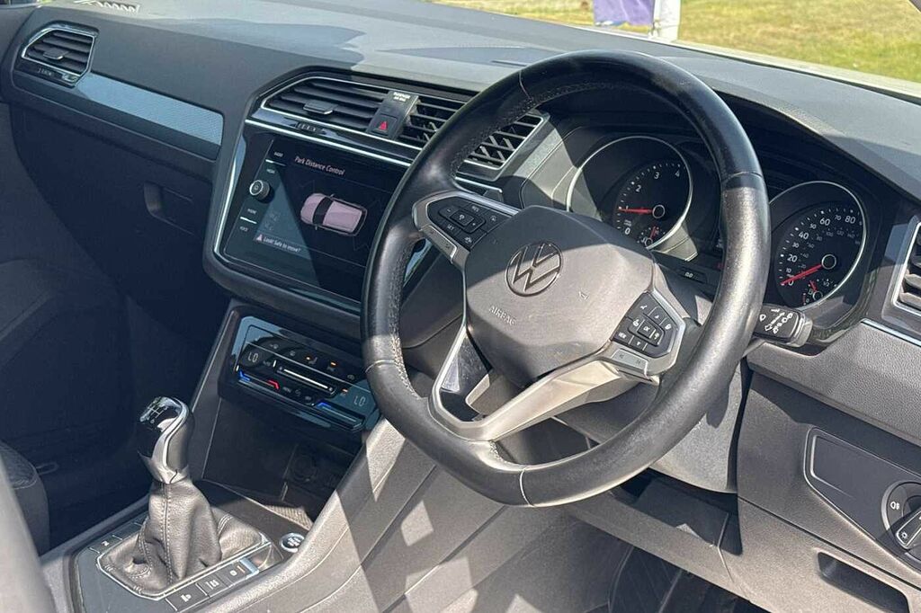Volkswagen Tiguan 1.5 Tsi 150 Active YY22SKK White #6