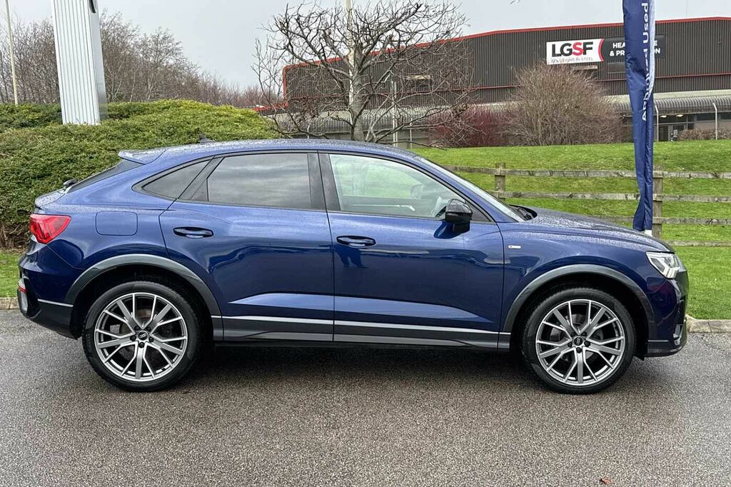 Audi Q3 35 Tdi Black Edition S Tronic YX73OHB Blue #4