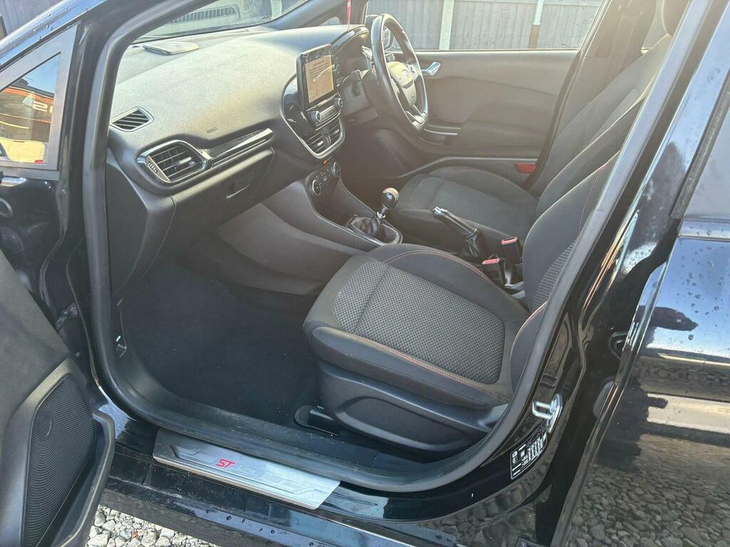 Ford Fiesta Hatchback Grey #9