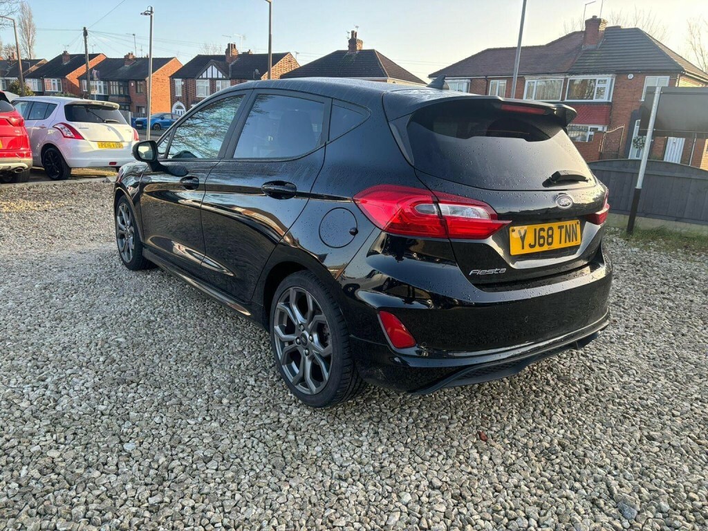 Ford Fiesta Hatchback Grey #10