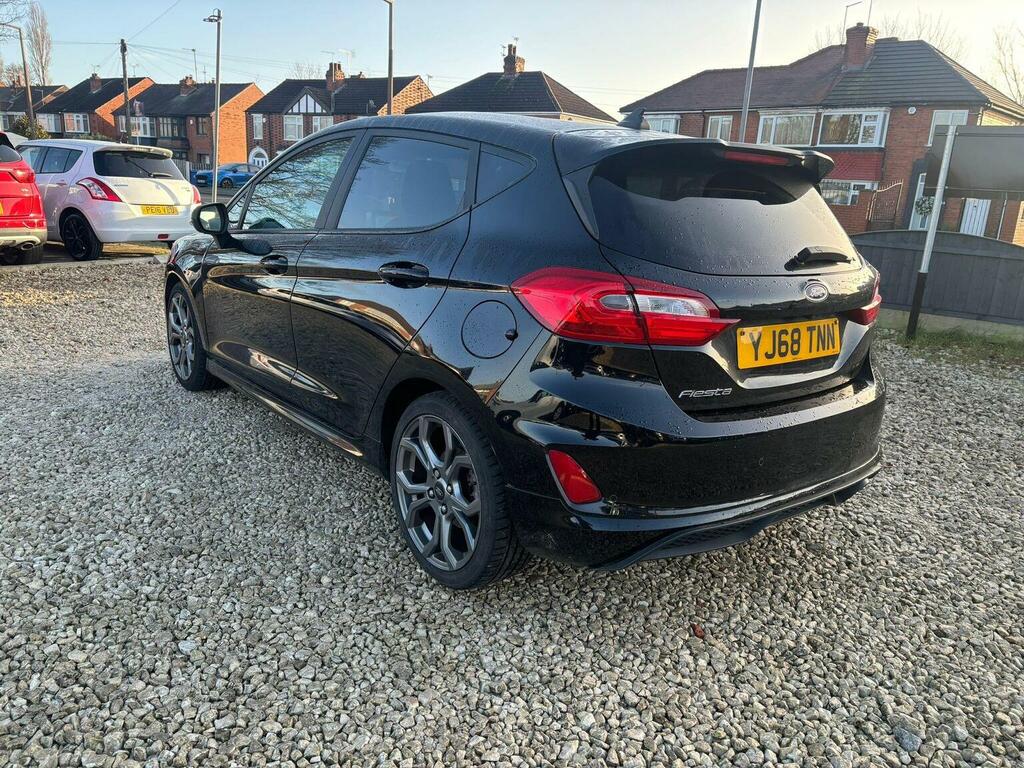 Ford Fiesta Hatchback Grey #3