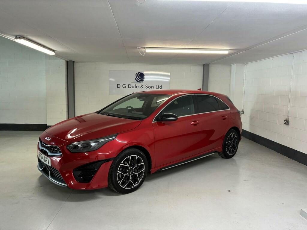 Kia Ceed Hatchback 1.5 T-gdi Gt-line Euro 6 Ss 2025 Red