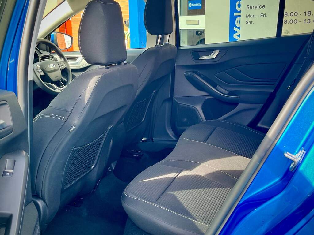 Ford Focus Titanium Style CN22OYO Blue #4