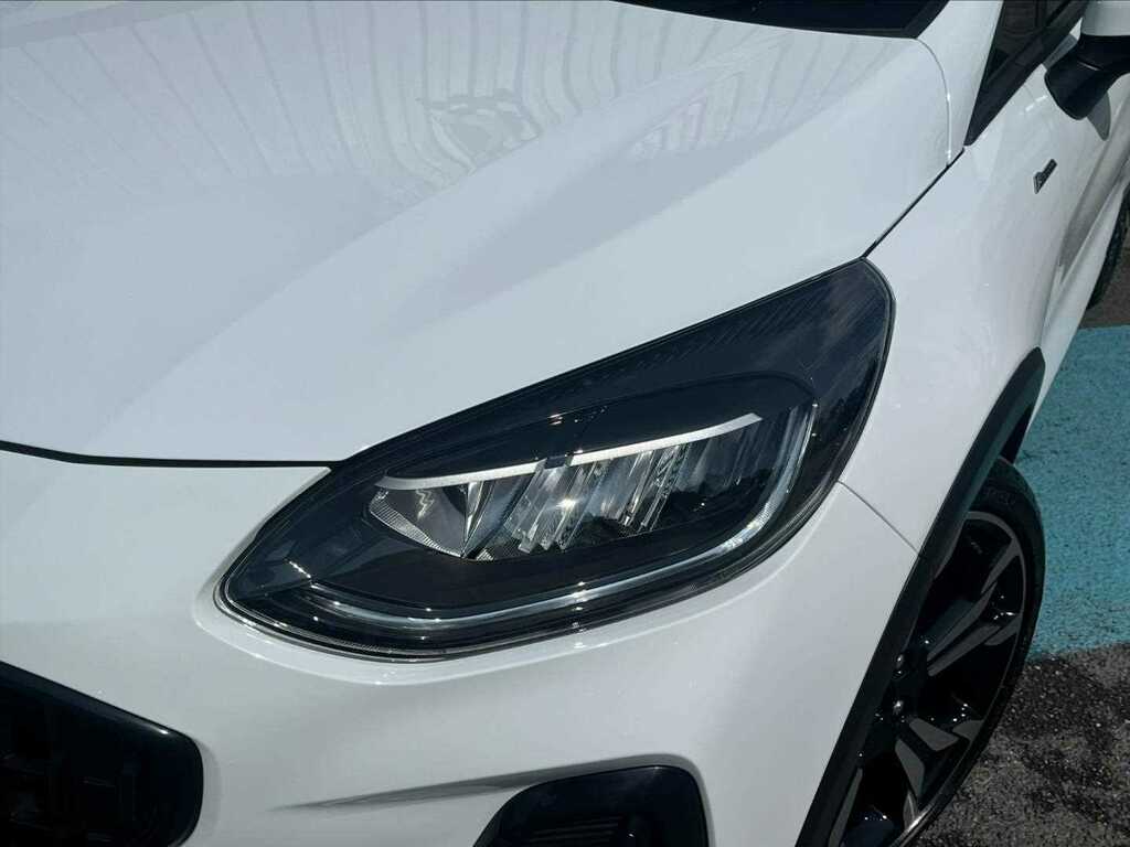 Ford Fiesta Active X Edition YE73CKV White #3