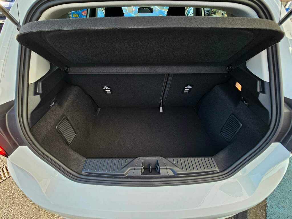 Ford Fiesta Titanium CN23RUO White #5