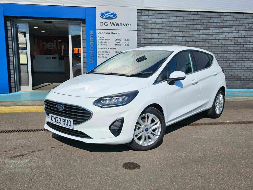 Ford Fiesta Titanium White