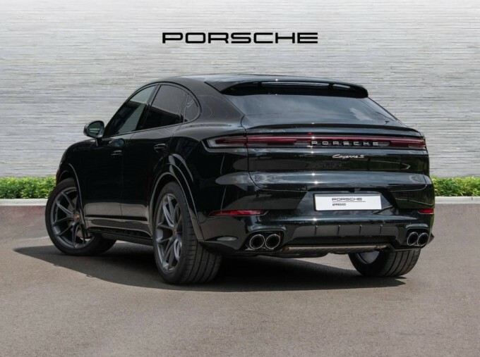 Porsche Cayenne V8 S Tiptronics Euro 6 VO25HMK Black #3