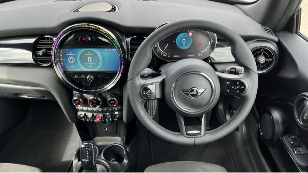 Mini Hatch Cooper Sport Steptronic Euro 6 CL73VCA White #5