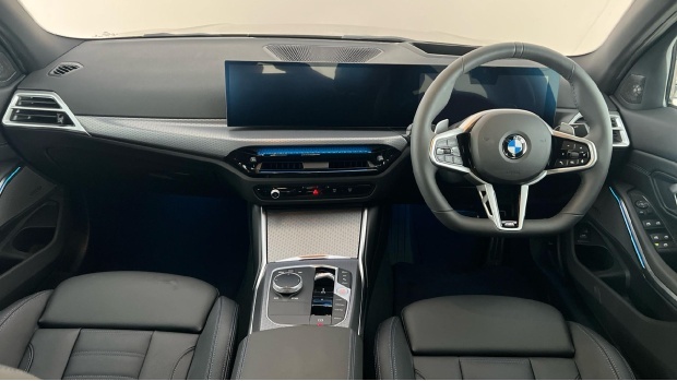 BMW 3 Series 320I M Sport Euro 6 WO25FTJ Blue #4