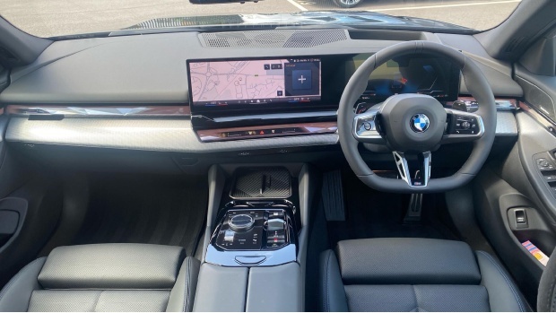 BMW 5 Series 520I Mht M Sport Steptronic Euro 6 WM25BHV Black #4