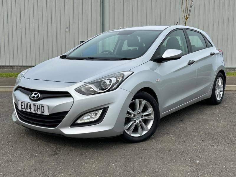 Hyundai I30 1.6 Crdi Blue Drive Classic - 2014 14 Silver #3