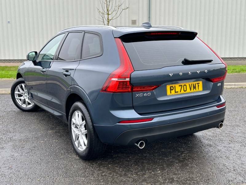Volvo XC60 2.0 B5p 250 Momentum Geartronic - 2020 70 PL70VMT Blue #4