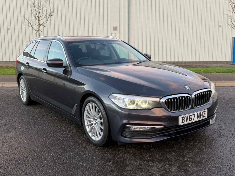 BMW 5 Series 530D Xdrive Se - 2018 67 BV67MHZ Grey #2