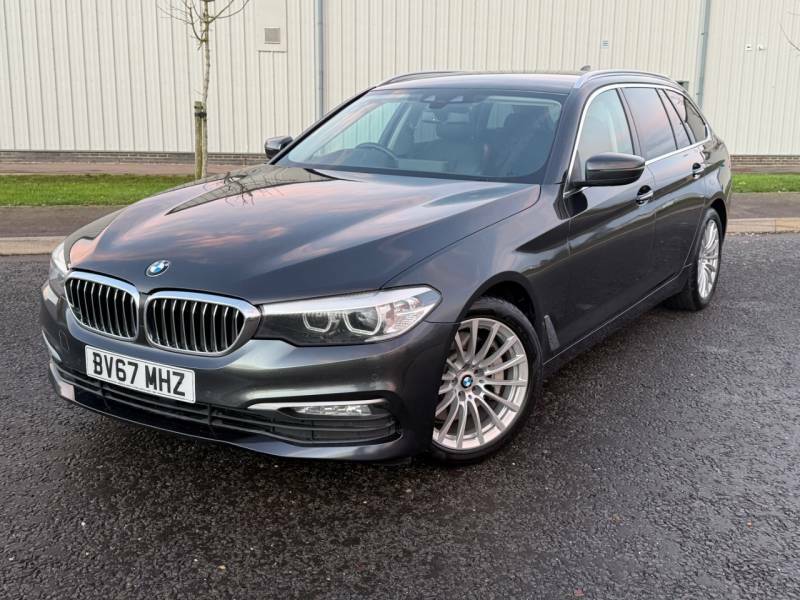 BMW 5 Series 530D Xdrive Se - 2018 67 BV67MHZ Grey #4